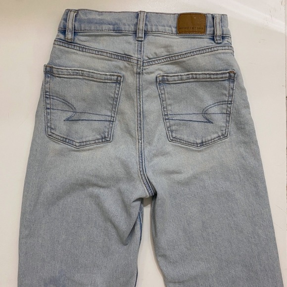 American Eagle Highest Rise Baggy Straight Jeans Light Wash Blue Womens 000 Reg - Picture 6 of 12